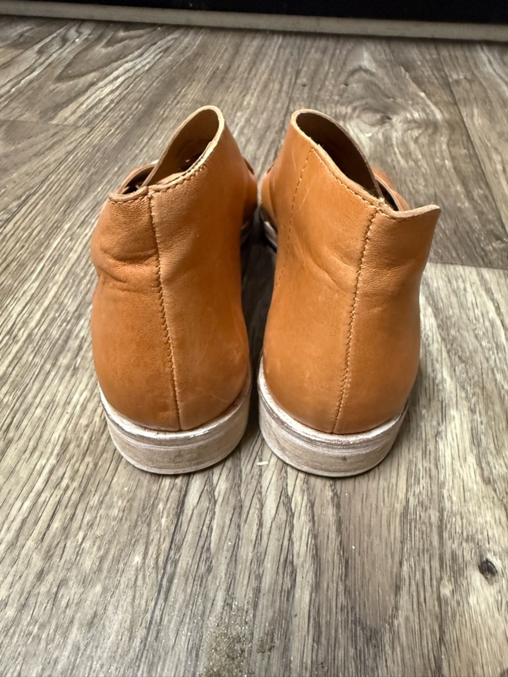 Free People Cognac Leather Crossover Sandals - Picture 4 of 6